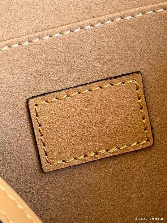 Official oldcobbler LOUIS DAUPHINE MM VUITTON 0716